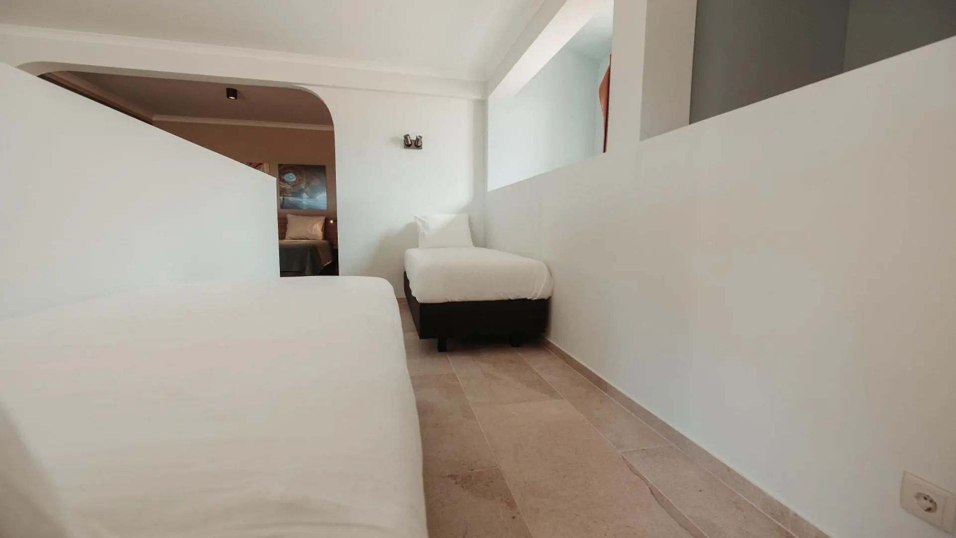 Casa Velha Apartments - Adults Friendly Albufeira